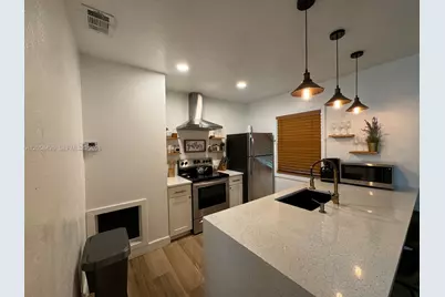 207 SW 11th St #0, Fort Lauderdale, FL 33315 - Photo 3