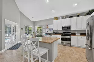 10947 NW 61st Ct, Parkland, FL 33076 - Photo 3