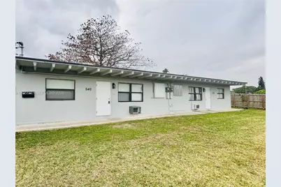536 SW 6th Ter, Homestead, FL 33030 - Photo 1
