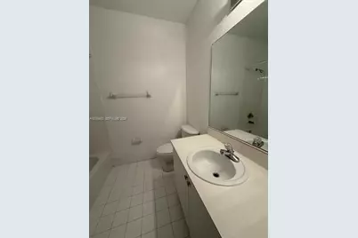 11419 NW 76th Ter, Doral, FL 33178 - Photo 23