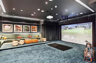 77 SE 5th St, Miami, FL 33131 - Photo 21