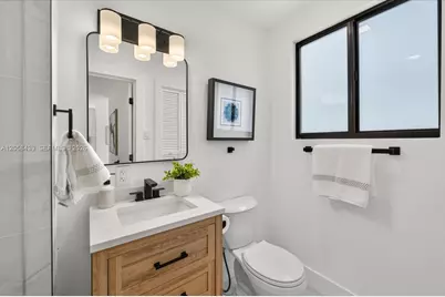 205 NE 123rd St, North Miami, FL 33161 - Photo 33