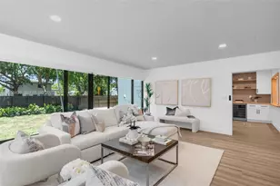 205 NE 123rd St, North Miami, FL 33161 - Photo 21