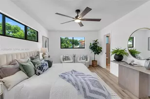 205 NE 123rd St, North Miami, FL 33161 - Photo 25