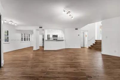 9005 W Sunrise Blvd #9005, Plantation, FL 33322 - Photo 11