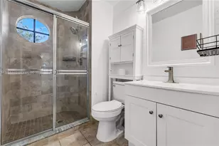 9005 W Sunrise Blvd, Plantation, FL 33322 - Photo 23