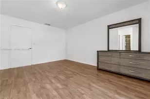 9005 W Sunrise Blvd, Plantation, FL 33322 - Photo 17