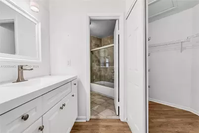 9005 W Sunrise Blvd #9005, Plantation, FL 33322 - Photo 19