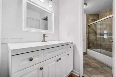 9005 W Sunrise Blvd #9005, Plantation, FL 33322 - Photo 17