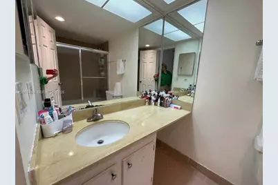 [Address not provided], Sunny Isles Beach, FL 33160 - Photo 15