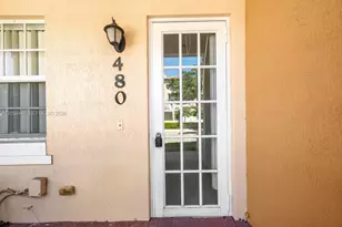 480 SW 147th Ave, Pembroke Pines, FL 33027 - Photo 3