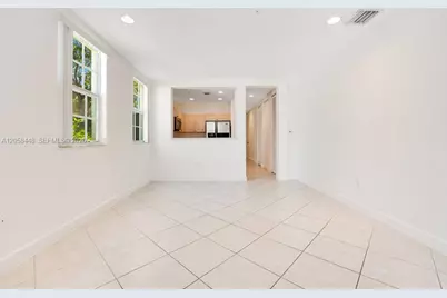 480 SW 147th Ave #4616, Pembroke Pines, FL 33027 - Photo 9