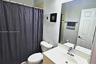 7950 NW 108th Pl, Doral, FL 33178 - Photo 21