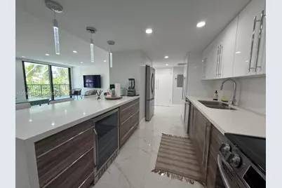 1800 Collins Ave #3H, Miami Beach, FL 33139 - Photo 25