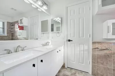 1665 Osprey Bnd, Weston, FL 33327 - Photo 29