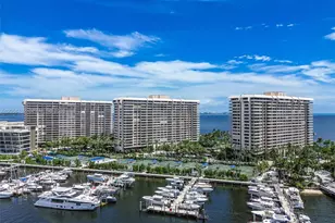 2 Grove Isle Dr, Miami, FL 33133 - Photo 27