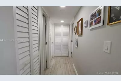 8015 SW 107th Ave #222, Miami, FL 33173 - Photo 7