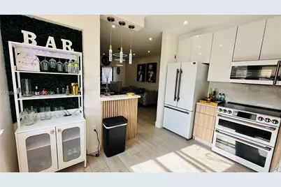 1668 SW 20th St #1, Miami, FL 33145 - Photo 35