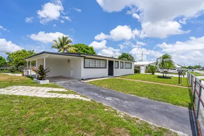 19425 NW 39th Ave, Miami Gardens, FL 33055 - Photo 3