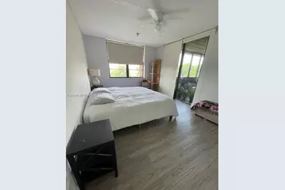 671 NE 195th St #404E, Miami, FL 33179 - Photo 7