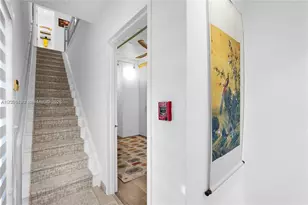 200 Washington Ave, Miami Beach, FL 33139 - Photo 15