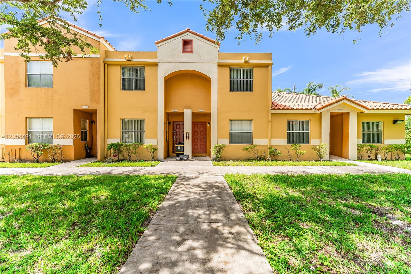 3821 NW 90th Ave #3821 - 3821 NW 90th Ave #3821, Sunrise, FL 33351 Luxury Property | Jose Angel Pina