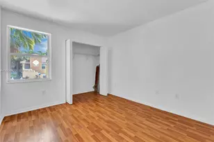 7851 NW 6th St, Pembroke Pines, FL 33024 - Photo 27