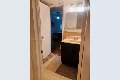 3777 NW 78th Ave #8E, Davie, FL 33024 - Photo 11