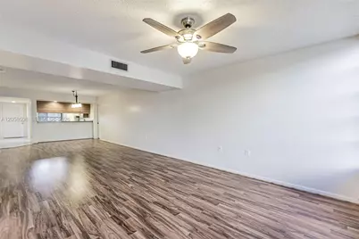 1719 Whitehall Dr #304, Davie, FL 33324 - Photo 7