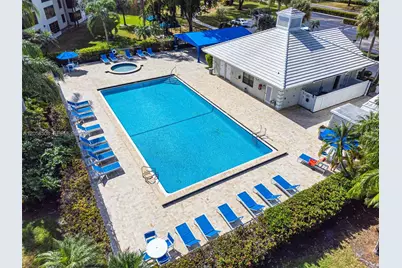 1719 Whitehall Dr #304, Davie, FL 33324 - Photo 25
