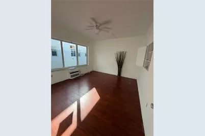 1026 Euclid Ave #6, Miami Beach, FL 33139 - Photo 5