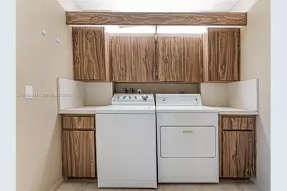 1705 Whitehall Dr #401, Davie, FL 33324 - Photo 39