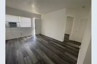 15940 NE 19th Ct #2, North Miami Beach, FL 33162 - Photo 5