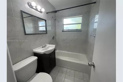 15940 NE 19th Ct #2, North Miami Beach, FL 33162 - Photo 9