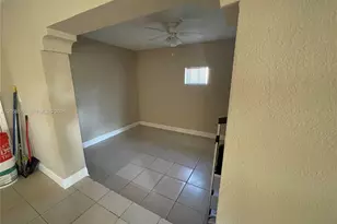 1810 SW 64th Terrace, North Lauderdale, FL 33068 - Photo 7