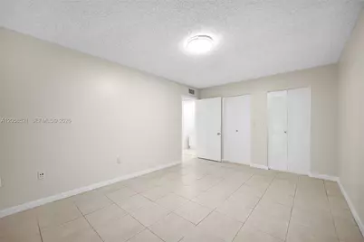 18965 NW 62nd Ave #106, Hialeah, FL 33015 - Photo 27