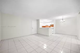 18965 NW 62nd Ave, Hialeah, FL 33015 - Photo 7