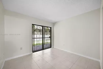 18965 NW 62nd Ave #106, Hialeah, FL 33015 - Photo 19