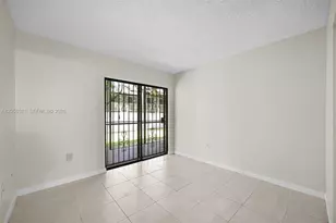 18965 NW 62nd Ave, Hialeah, FL 33015 - Photo 19