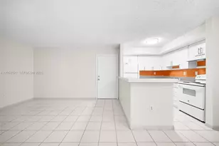 18965 NW 62nd Ave, Hialeah, FL 33015 - Photo 9