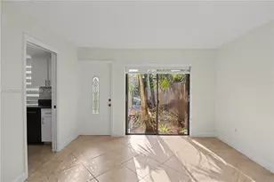11459 SW 110th Ln, Miami, FL 33176 - Photo 5