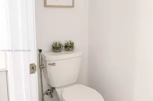 23068 SW 129th Pl, Miami, FL 33170 - Photo 9
