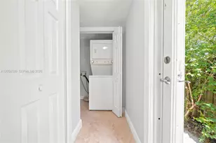 2301 Tequesta Ln, Miami, FL 33133 - Photo 17