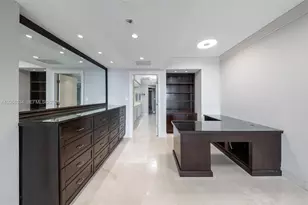 3201 NE 183rd St, Aventura, FL 33160 - Photo 25