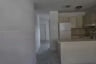 5525 W 24th Way, Hialeah, FL 33016 - Photo 15