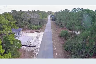 901 E 17th St, Lehigh Acres, FL 33972 - Photo 9