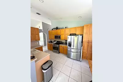 13237 NW 15th Ct, Pembroke Pines, FL 33028 - Photo 5