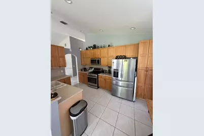 13237 NW 15th Ct, Pembroke Pines, FL 33028 - Photo 7