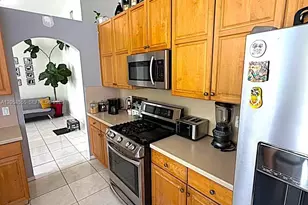 13237 NW 15th Ct, Pembroke Pines, FL 33028 - Photo 7