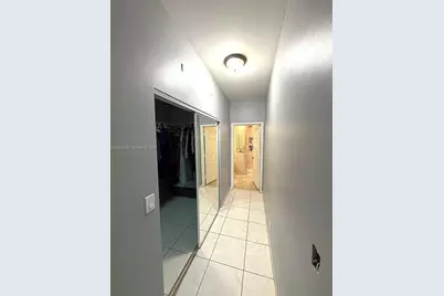 13237 NW 15th Ct, Pembroke Pines, FL 33028 - Photo 11
